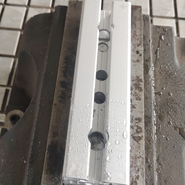 铝型材加工中心钻孔加工刀具如何选择？