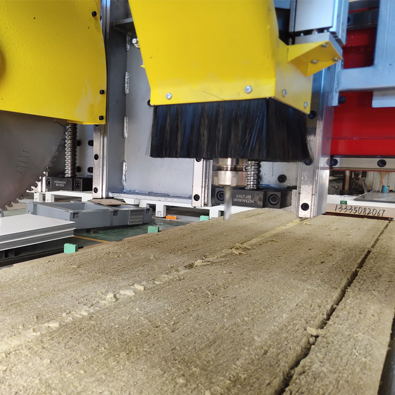 1754013136101642.jpg 岩棉切割加工中心4.jpg