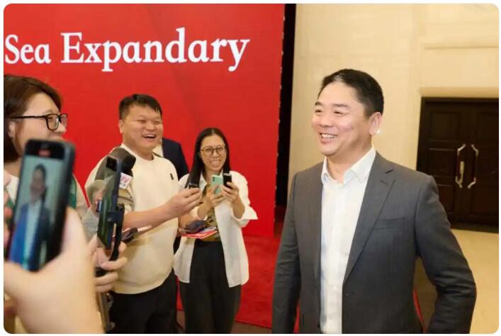 东哥，三十年磨一剑，大荣数控愿做您游艇梦的“铸剑师”