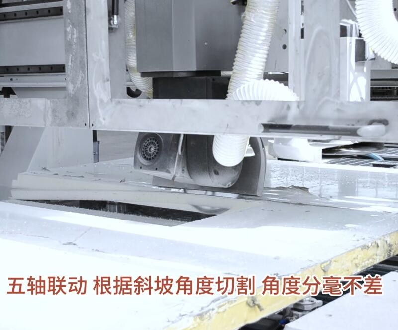 冷藏车厢板加工中心7.jpg